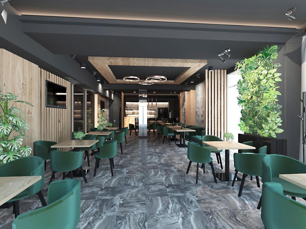 Volochysk Zbruch Palace Hotel מראה חיצוני תמונה